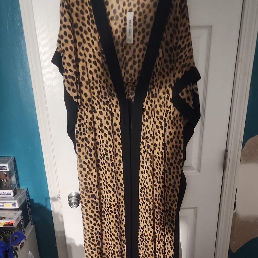 DKNY Leopard Print Kimono with Black Trim